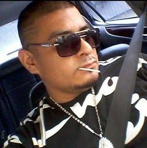 Meet your Posher, Noe